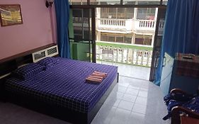 Yuri Guesthouse